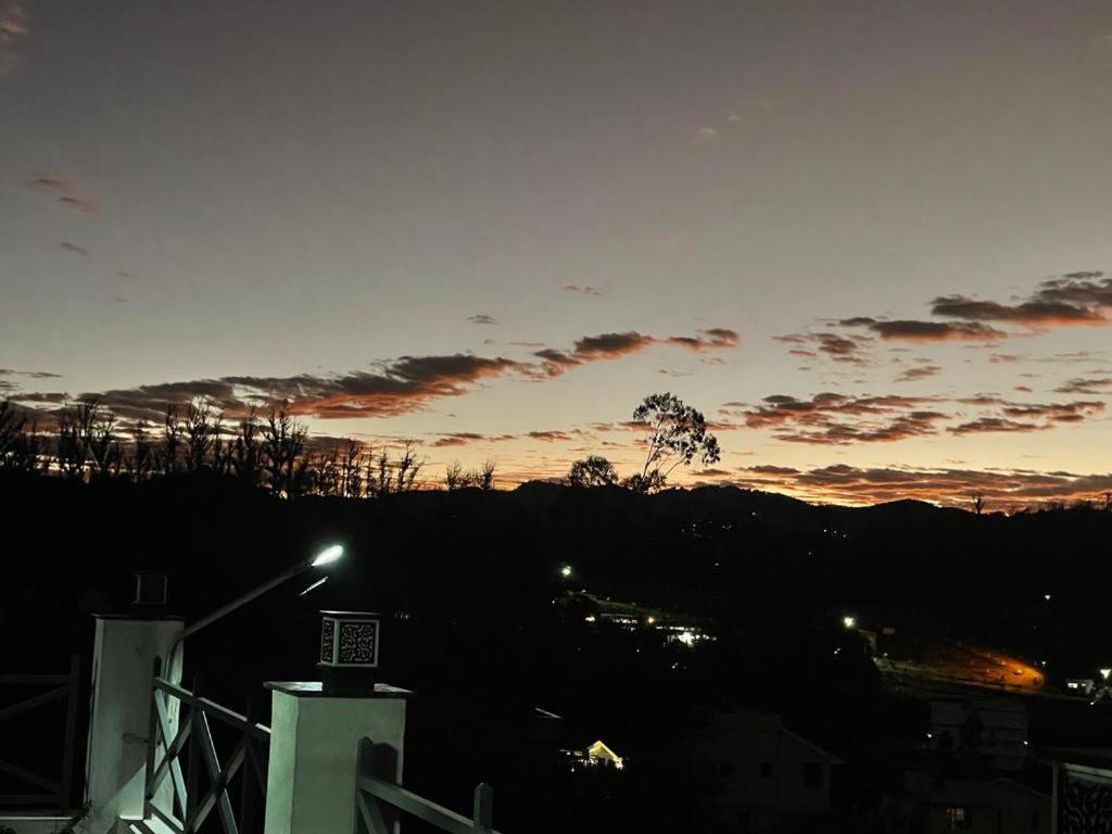Orchard Valley View Ooty Exterior foto