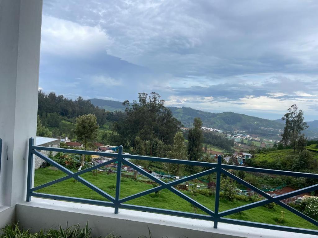 Orchard Valley View Ooty Exterior foto