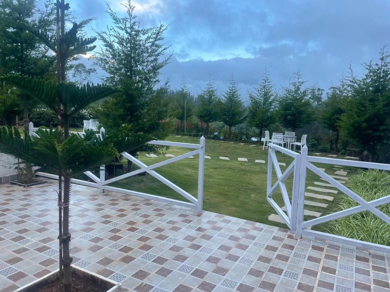 Orchard Valley View Ooty Exterior foto