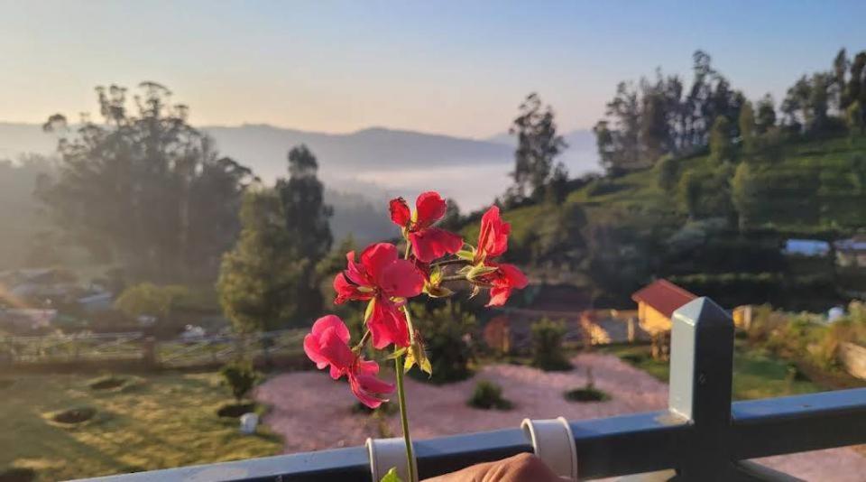 Orchard Valley View Ooty Exterior foto